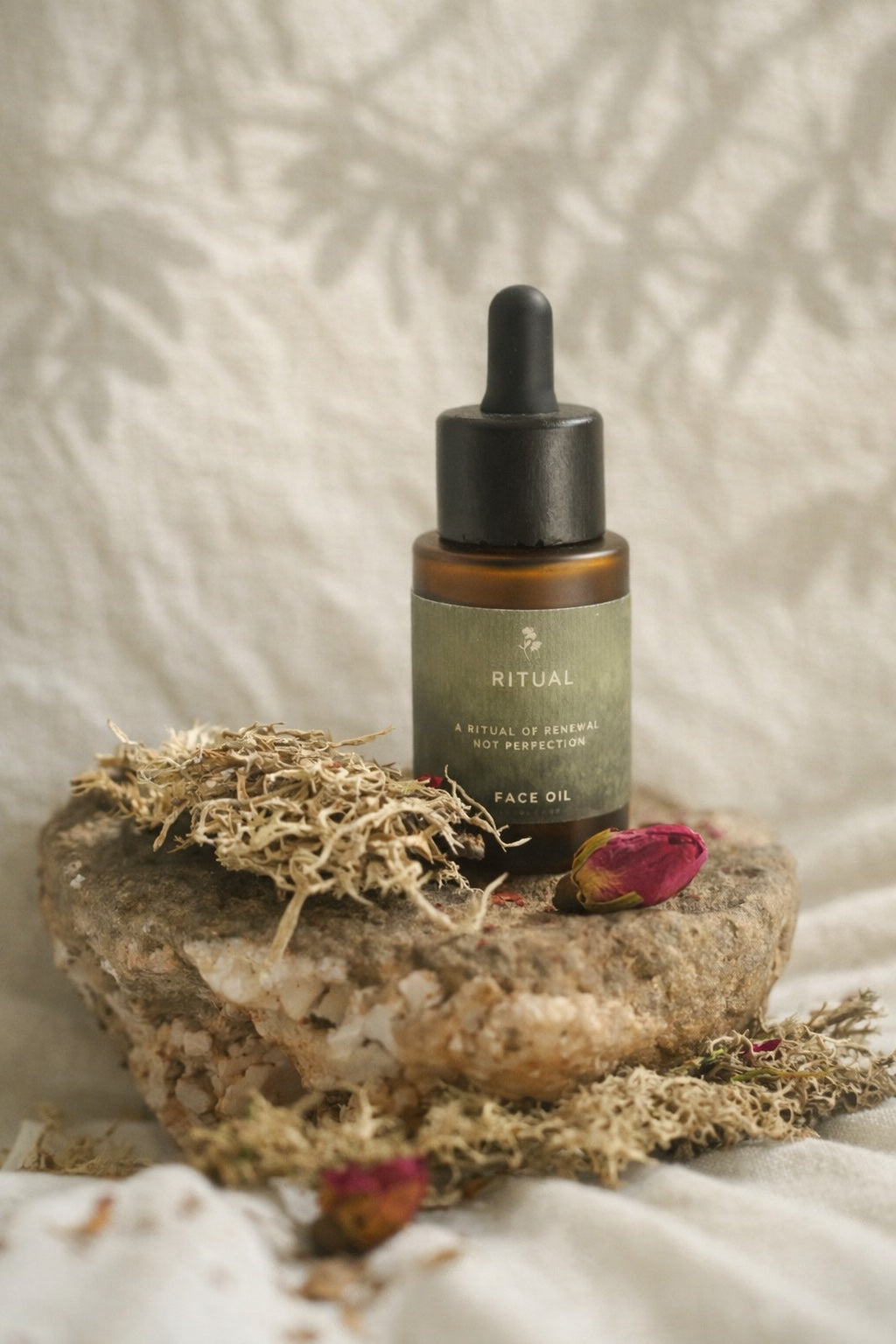 RITUAL FACE OIL: Balancing Botanical Oil